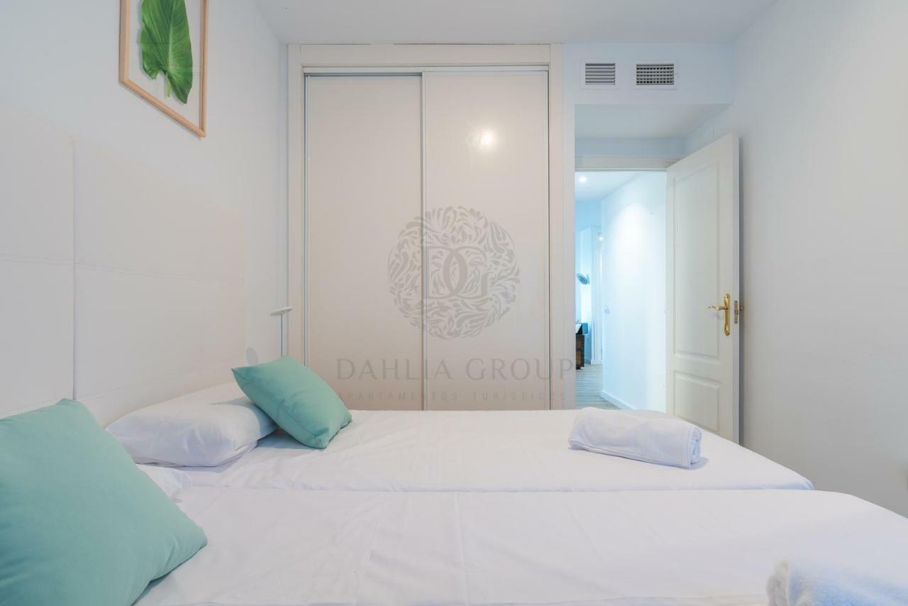 El Faro Beach Apartment By Dahlia Group Estepona Kültér fotó